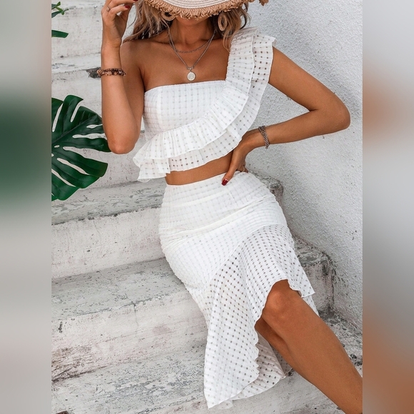 Tops - One Shoulder Ruffle Trim Crop Top & Mermaid Hem Skirt